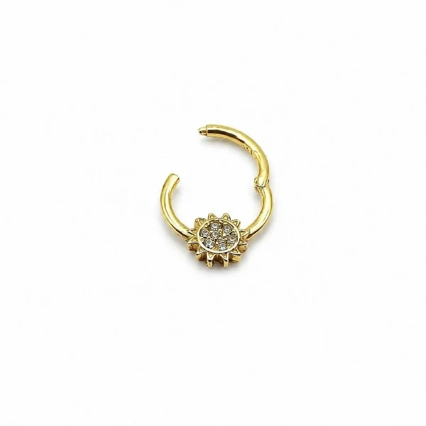 Halka Güneş Modeli Helix Piercing Halka Güneş Modeli Helix Piercing