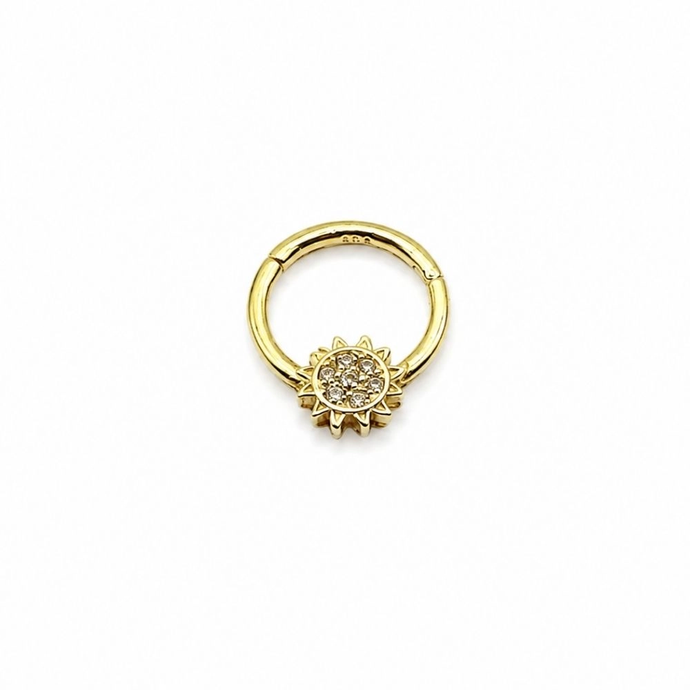 Halka Güneş Modeli Altın Helix Piercing