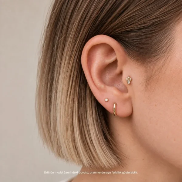 Beyaz Taşlı Altın Tragus Piercing Beyaz Taşlı Altın Tragus Piercing