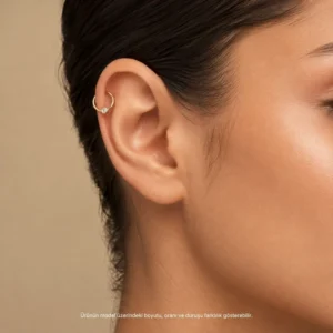 Halka Taşlı Helix Piercing