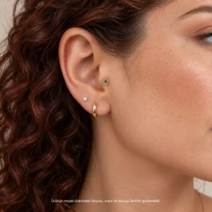 Yeşil Göz Altın Tragus Piercing